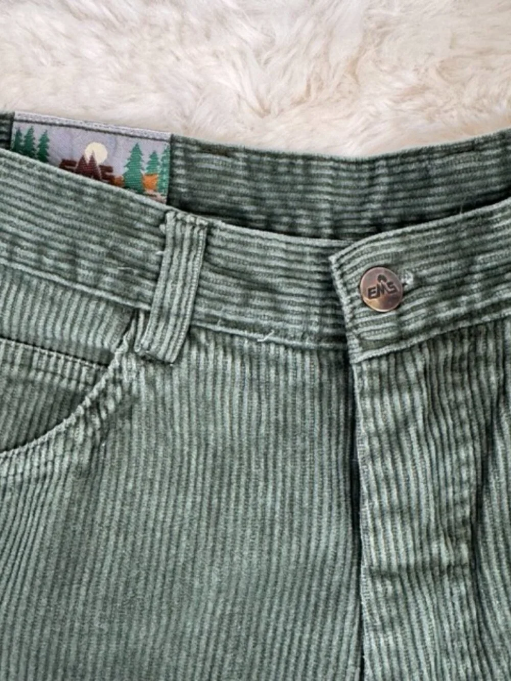 Vintage Eastern Mountain Sports Size 10 Corduroy Pants Green Gorpcore Hiking
